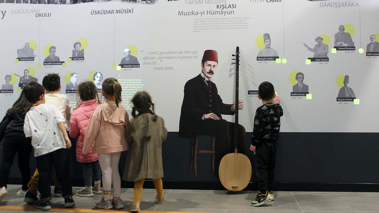 Palet Türk Müziği Müzesi Gezisi galeri görseli