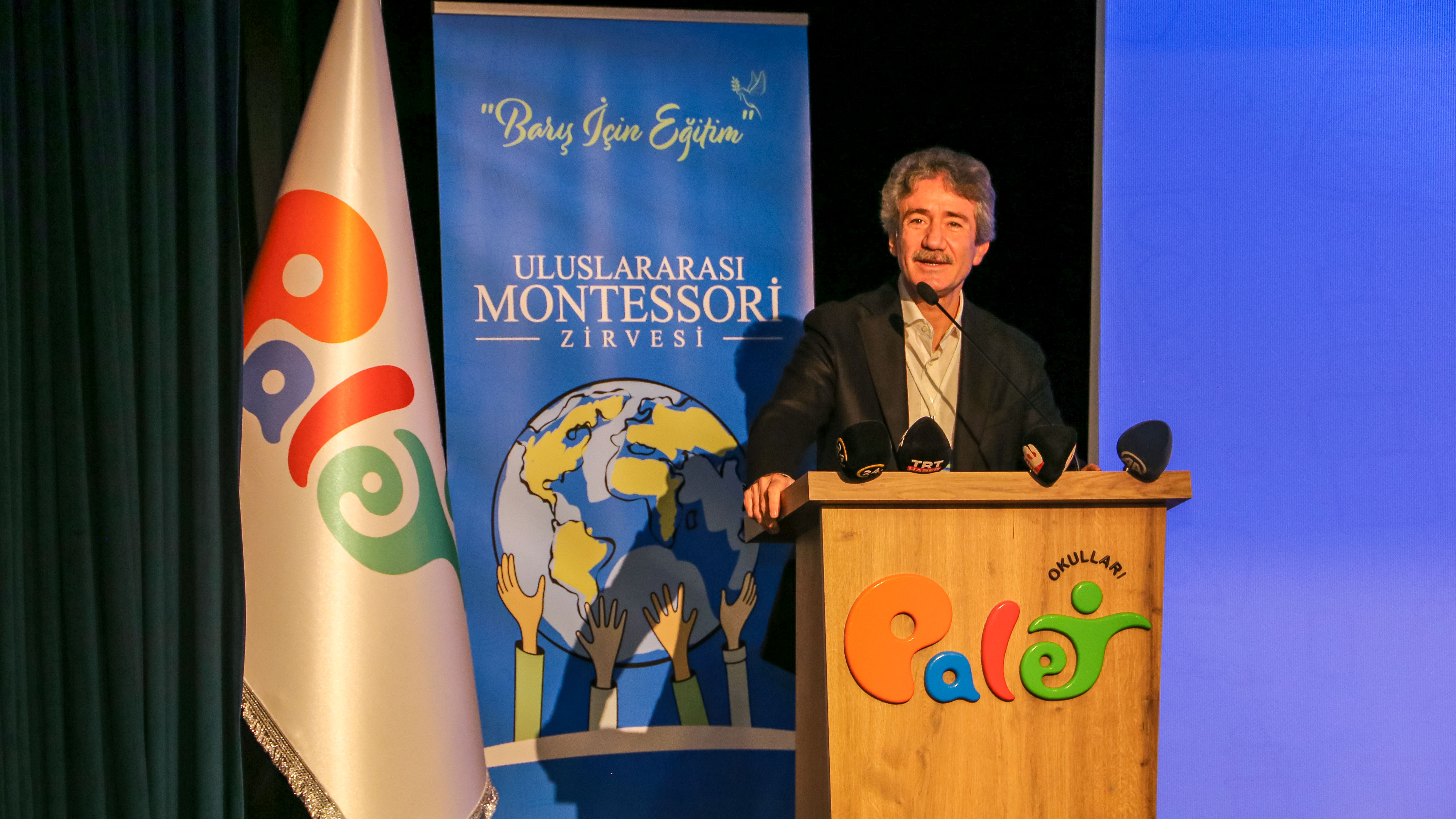 1. Uluslararası Montessori Zirvesi Büyük İlgiyle Sona Erdi! galeri görseli