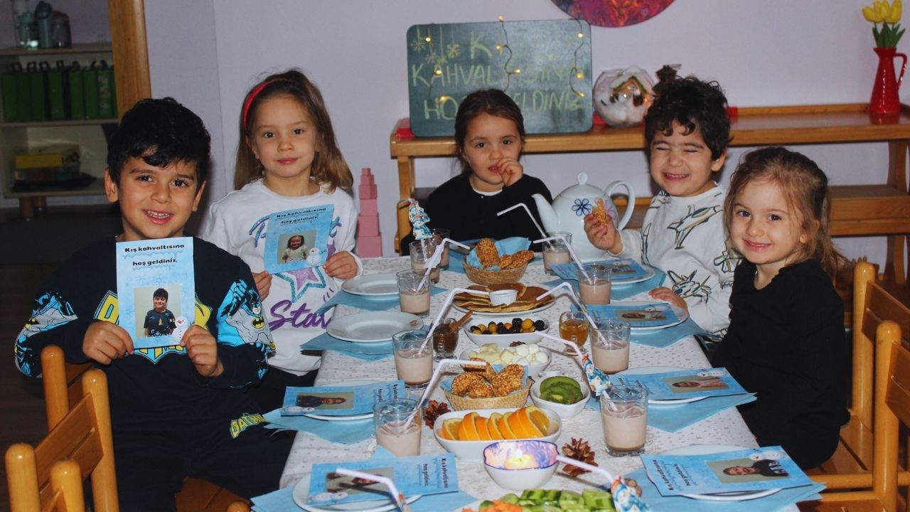 Neşeli Kış Kahvaltısı